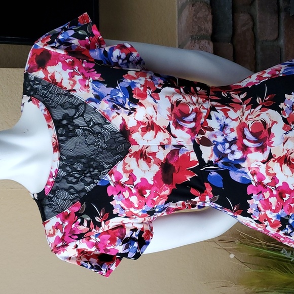 🆕️ TORRID Floral Studio Knit Asymmetrical Midi Dress SIZE: 0 (LARGE 12) - Picture 3 of 16